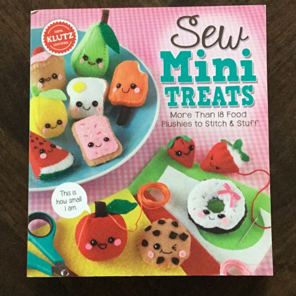 Sew mini treats by klutz